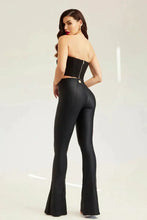 Carregar imagem no visualizador da galeria, CALÇA ULTRA MODELADORA GLAM FLARE
